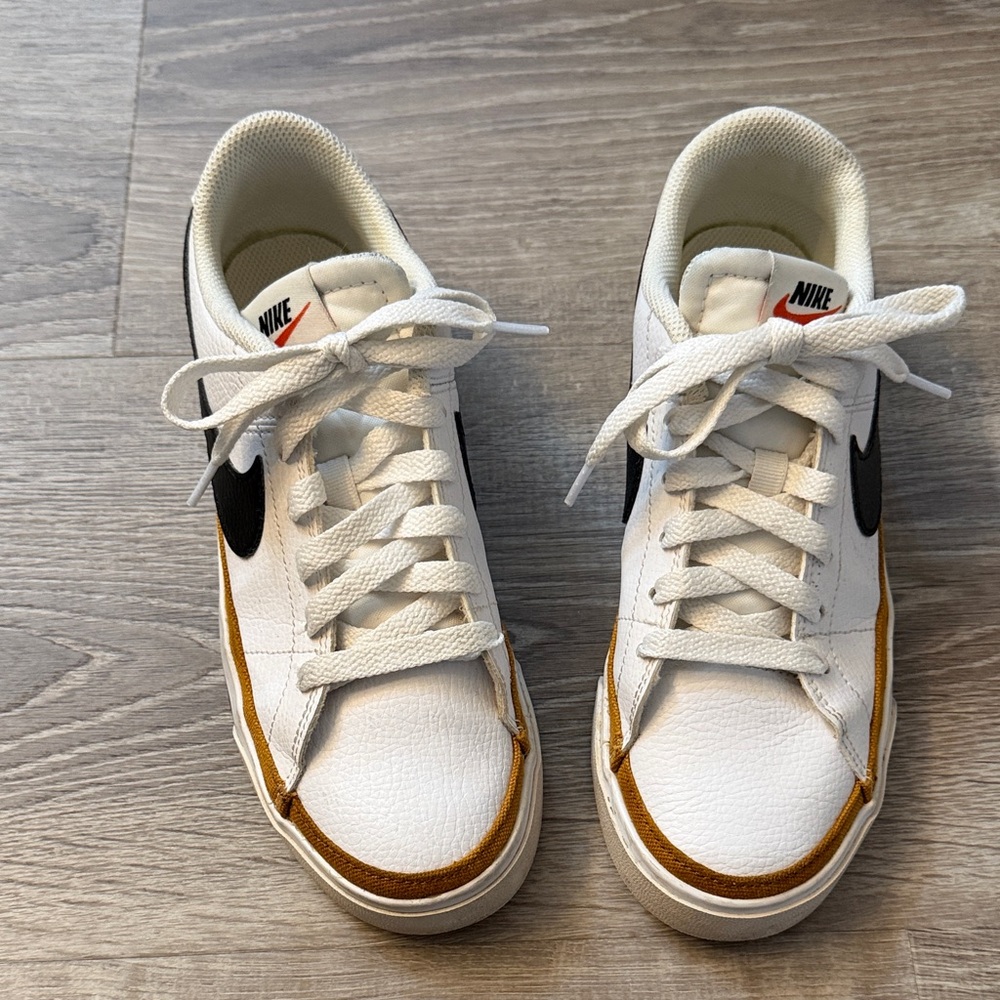 Nike Women’s White and Tan Sneakers